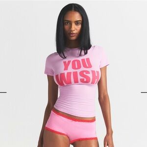 Skims fits everybody valentines top